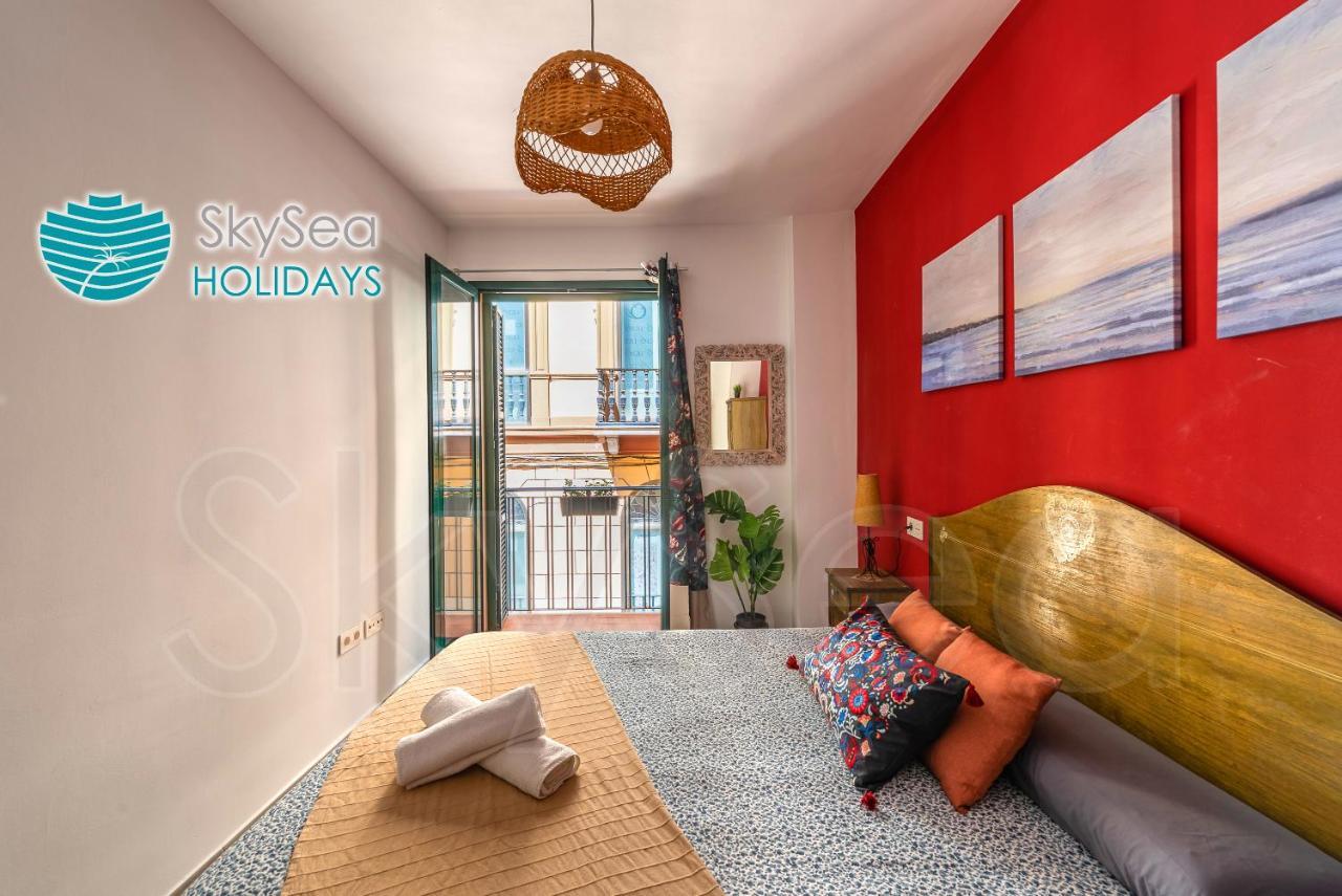 Skysea Holidays City Center Suites Málaga Eksteriør billede