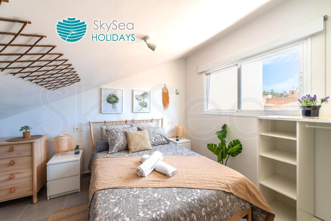 Skysea Holidays City Center Suites Málaga Eksteriør billede