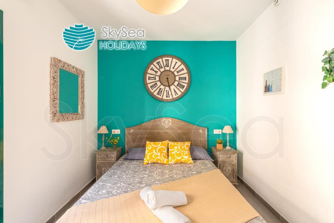 Skysea Holidays City Center Suites Málaga Eksteriør billede