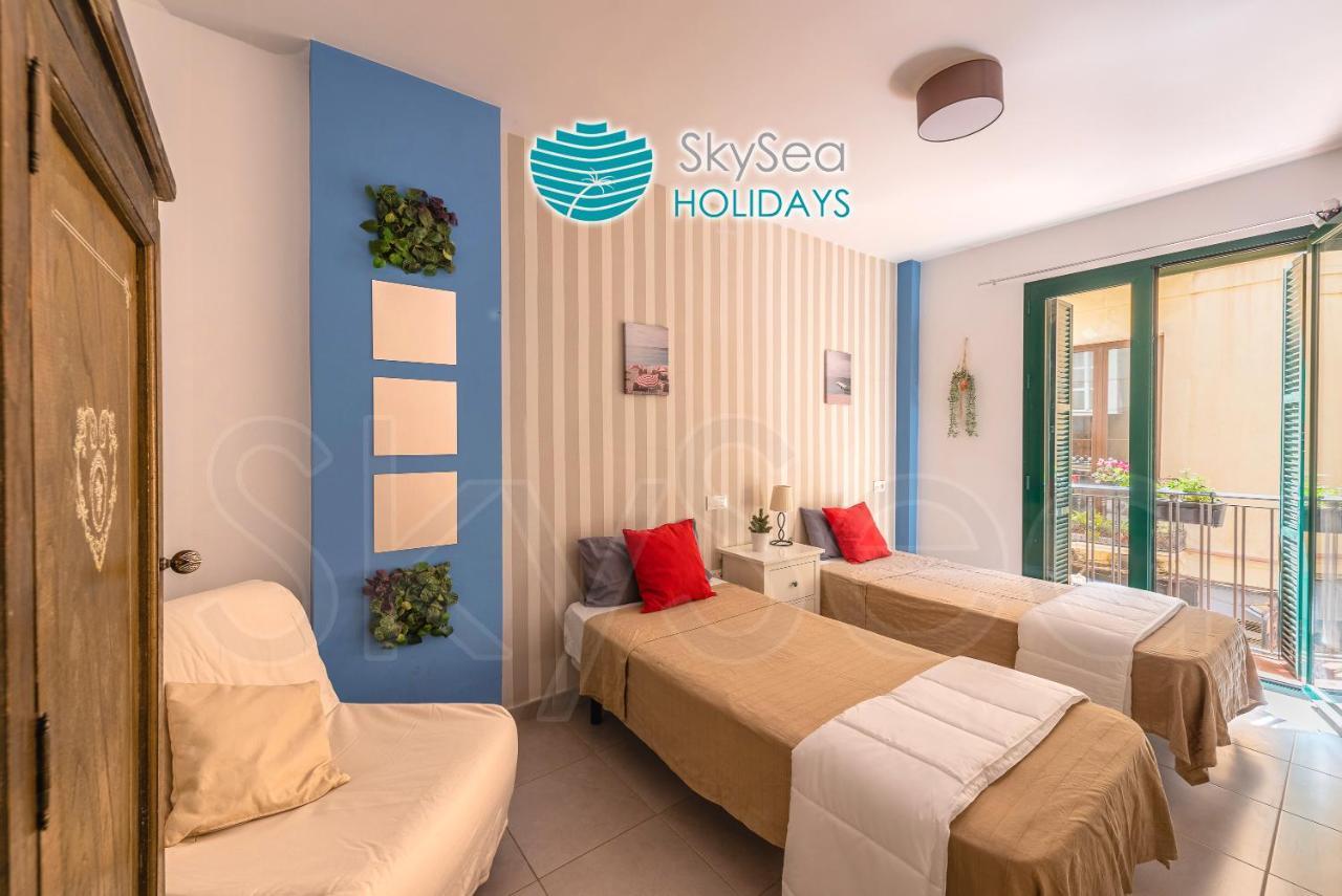 Skysea Holidays City Center Suites Málaga Eksteriør billede