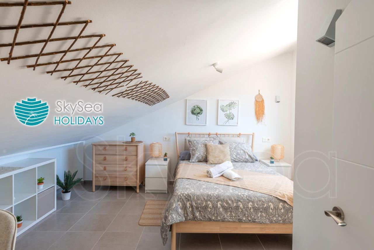 Skysea Holidays City Center Suites Málaga Eksteriør billede