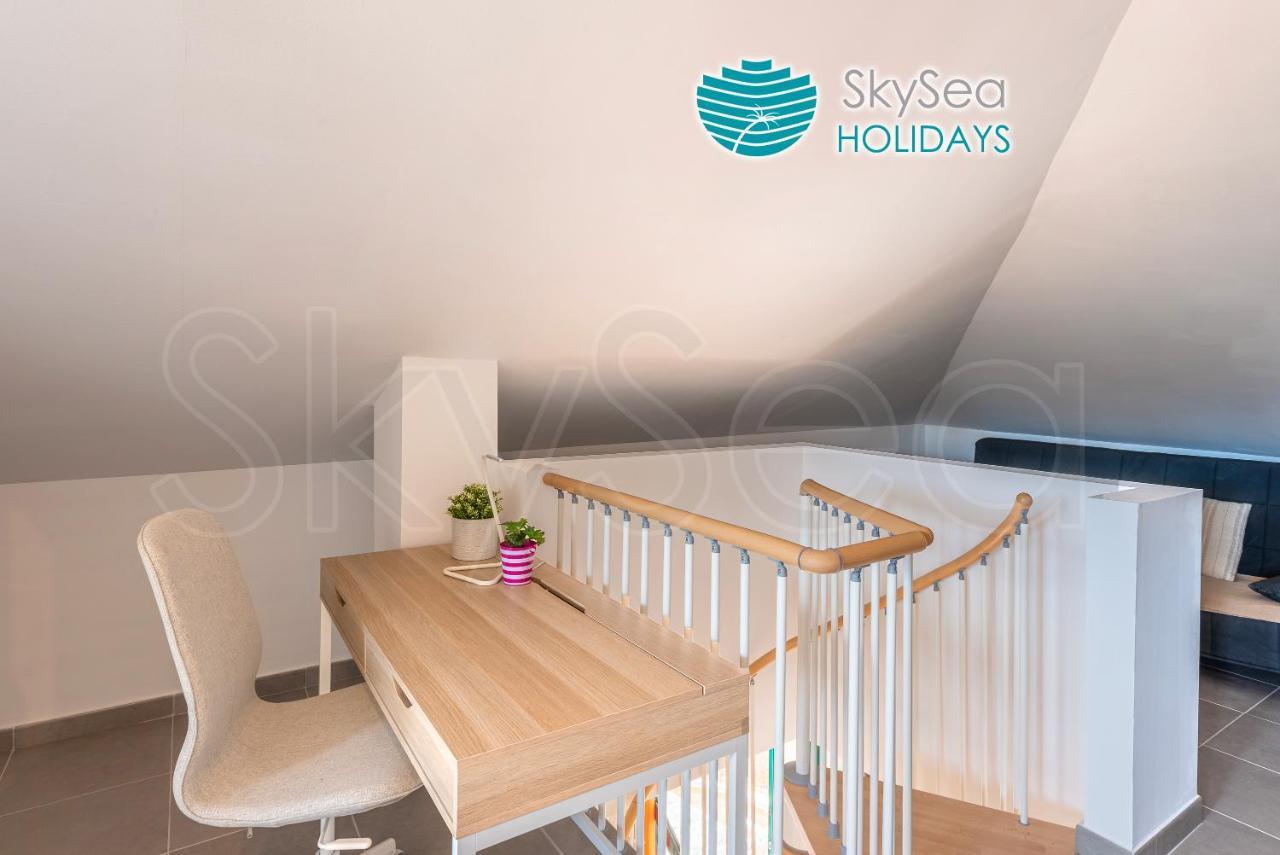 Skysea Holidays City Center Suites Málaga Eksteriør billede