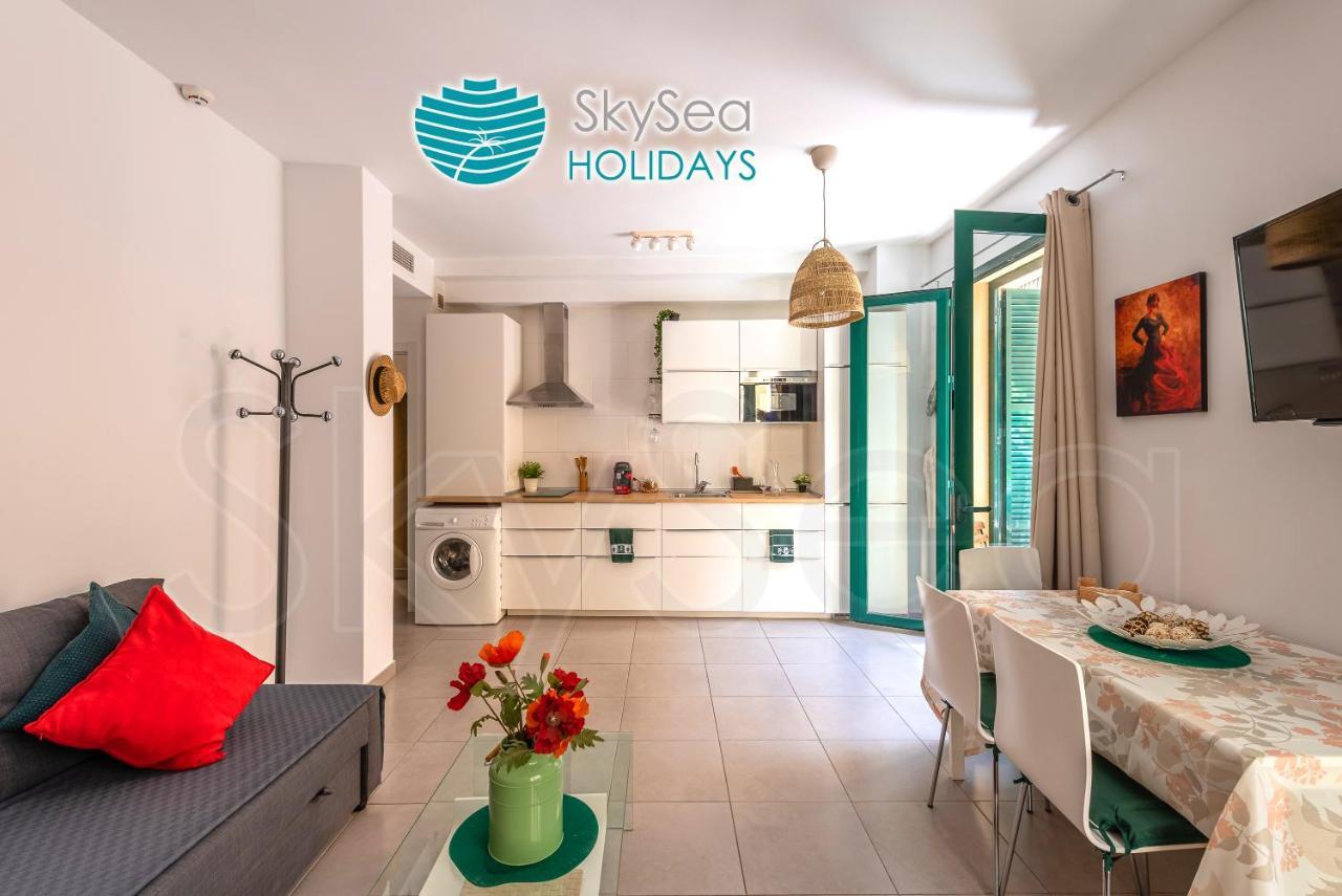 Skysea Holidays City Center Suites Málaga Eksteriør billede