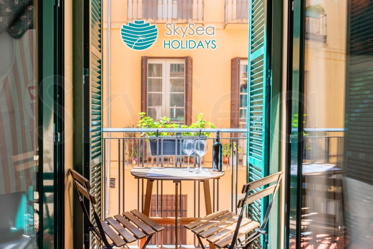 Skysea Holidays City Center Suites Málaga Eksteriør billede