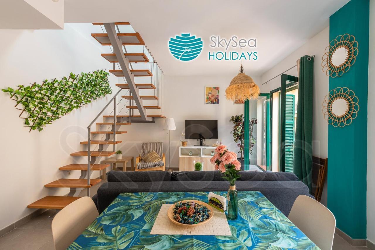 Skysea Holidays City Center Suites Málaga Eksteriør billede