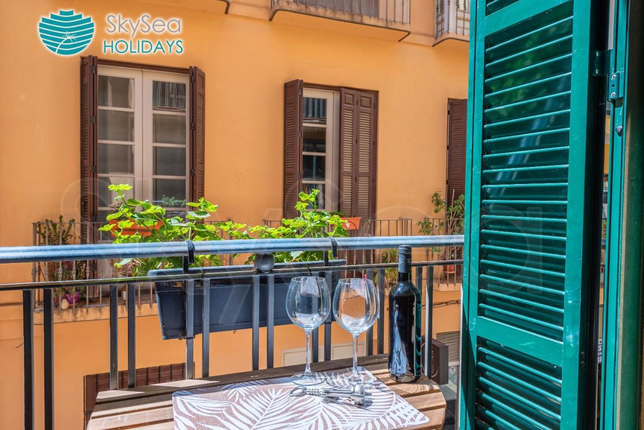 Skysea Holidays City Center Suites Málaga Eksteriør billede
