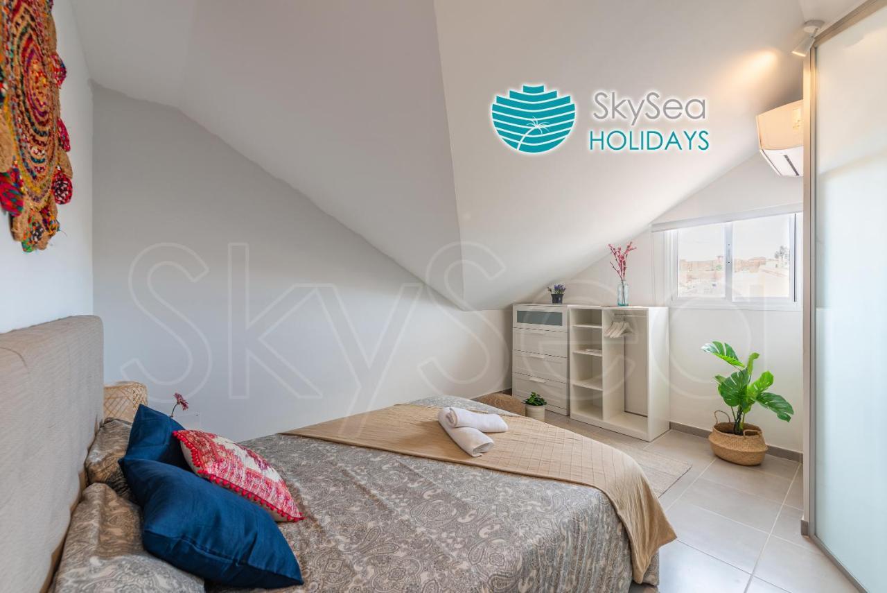 Skysea Holidays City Center Suites Málaga Eksteriør billede