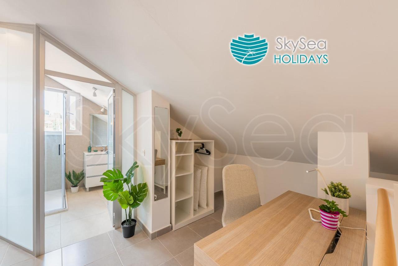 Skysea Holidays City Center Suites Málaga Eksteriør billede