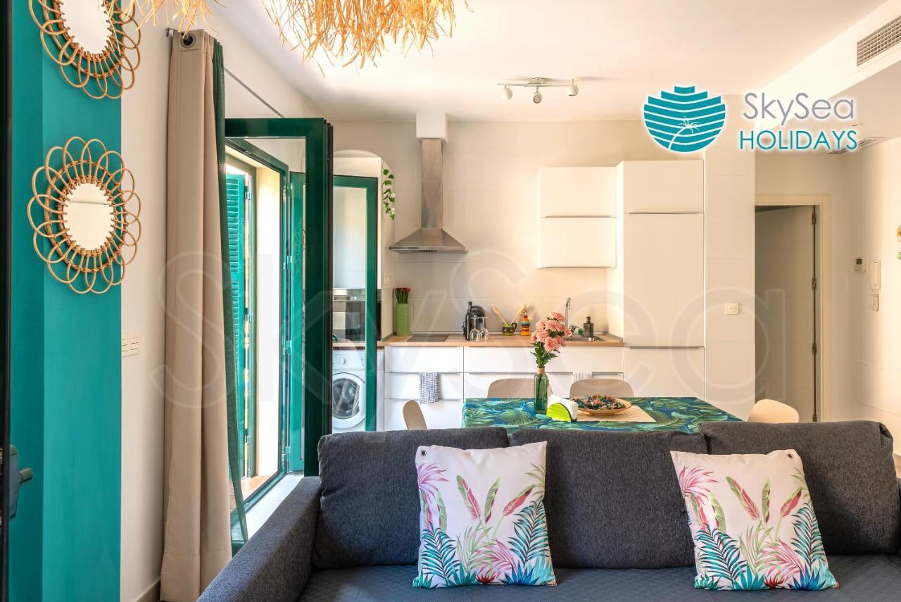 Skysea Holidays City Center Suites Málaga Eksteriør billede