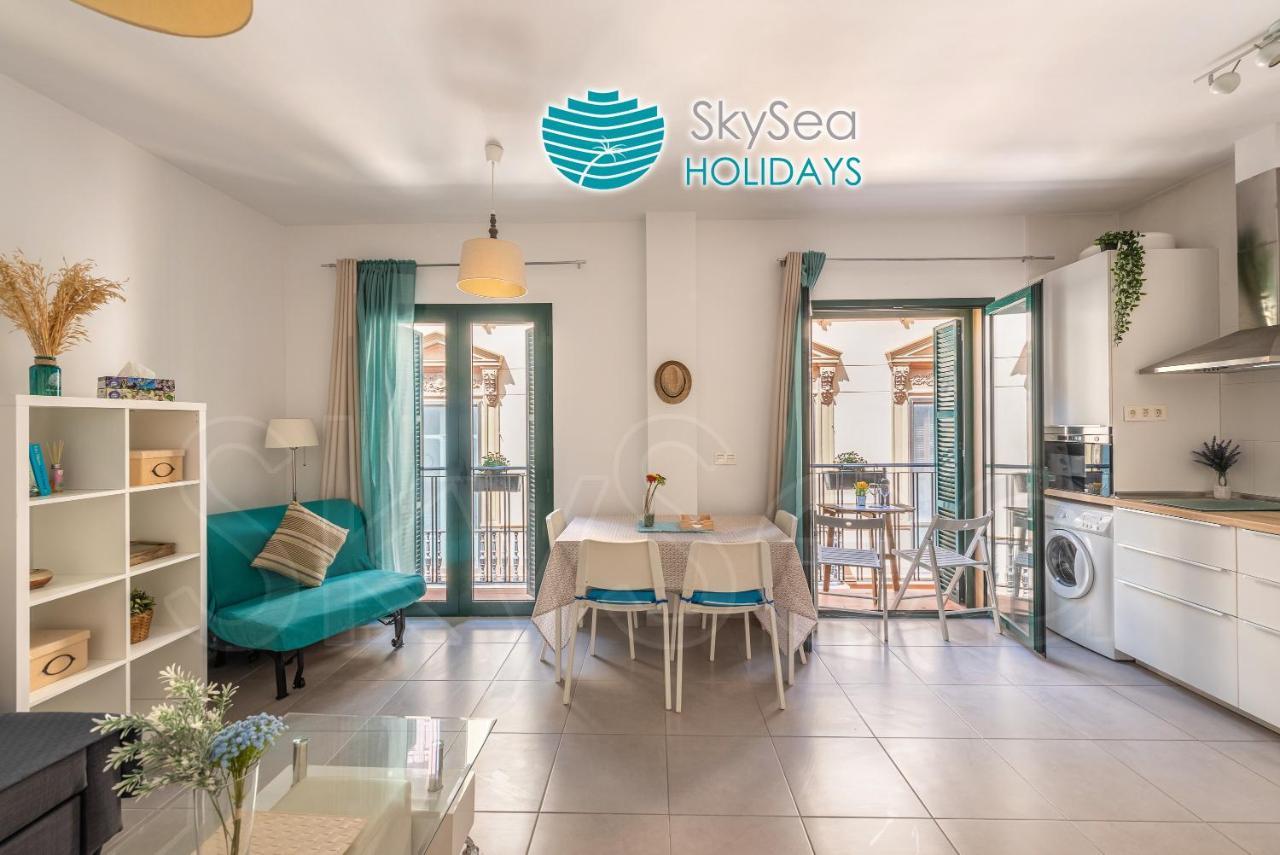 Skysea Holidays City Center Suites Málaga Eksteriør billede