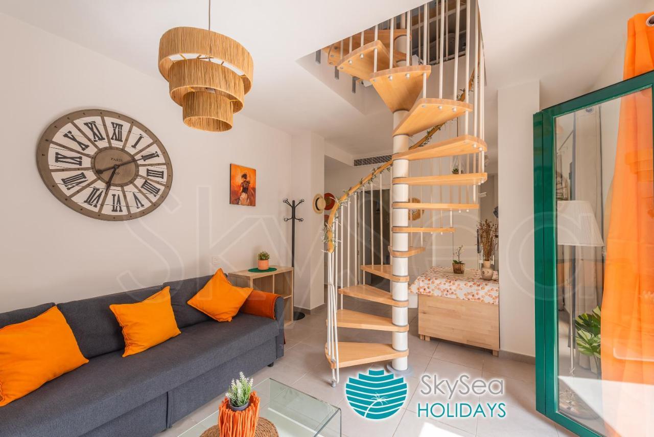 Skysea Holidays City Center Suites Málaga Eksteriør billede
