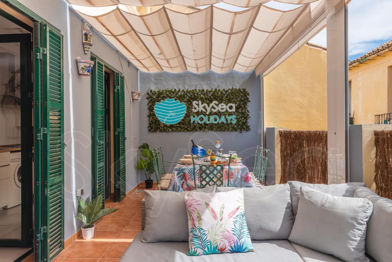 Skysea Holidays City Center Suites Málaga Eksteriør billede