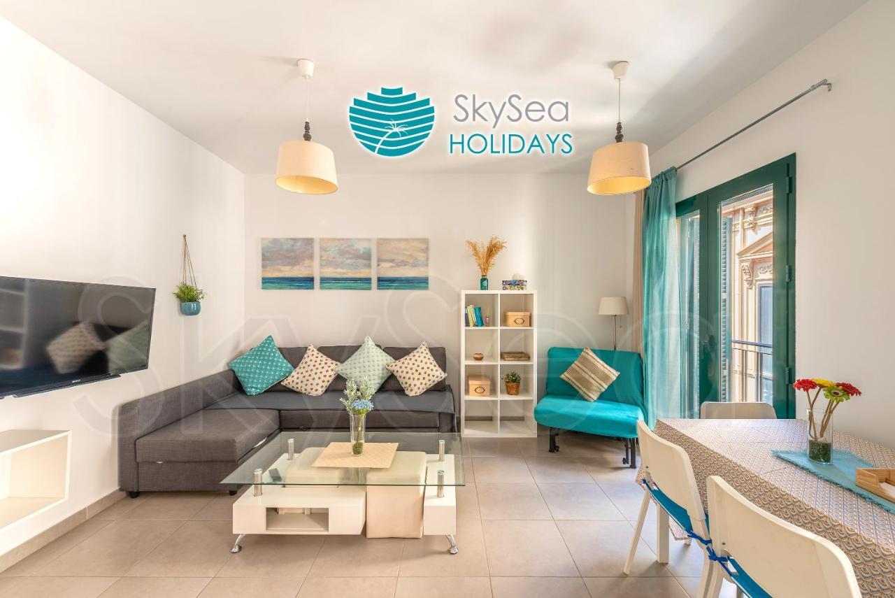 Skysea Holidays City Center Suites Málaga Eksteriør billede